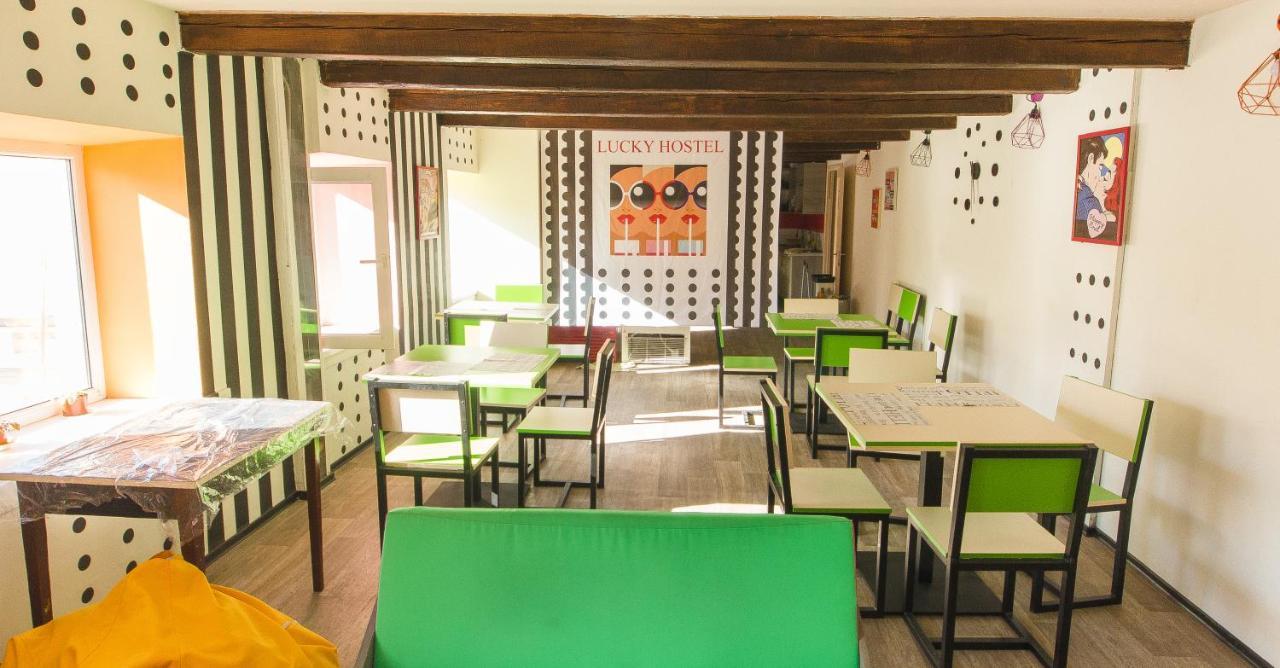 Lucky Hostel На Крещатике Kiev Eksteriør bilde