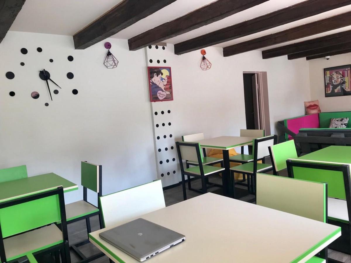 Lucky Hostel На Крещатике Kiev Eksteriør bilde